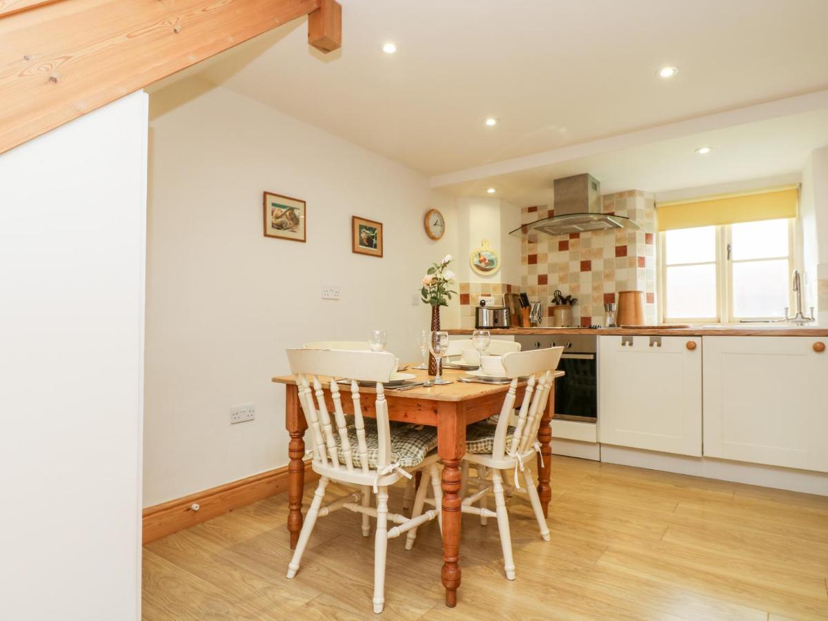 Apple Cottage クレディトン エクステリア 写真
